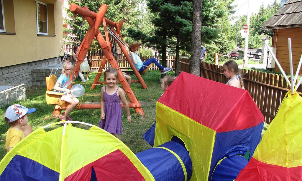 Dafne Zakopane Bed & Breakfast エクステリア 写真